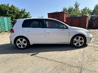 Volkswagen Golf 2.0 GTI PANORAMA AUTOMAAT LEER picture 4