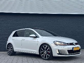 Volkswagen Golf 2.0 TSI GTI Panorama Leer dynaudio Trekhaak picture 3