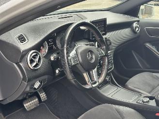 Mercedes A-klasse A180 AMG Line Panorama Alcantara Led picture 9
