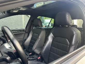 Volkswagen Golf 2.0TSI 400PK! Panorama Led Leer picture 13