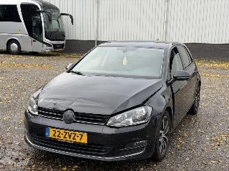 Unfallwagen Volkswagen Golf Golf 1.2 TSI Highline AUTOMAAT 2013/3