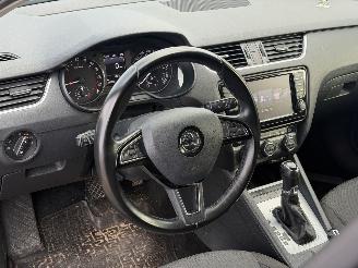 Skoda Octavia Octavia Combi 1.6 TDI DSG Greentech picture 8