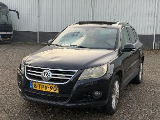 škoda osobní automobily Volkswagen Tiguan 2.0 TDI Sport&Style PANO/DYNAUDIO 2010/8