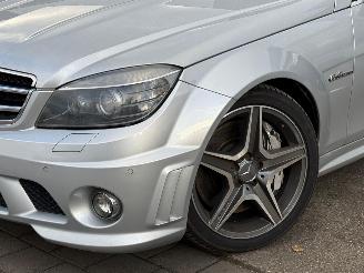 Mercedes C-klasse C63 AMG 6.2 V8 PANO/HARMAN FULL OPTION picture 4