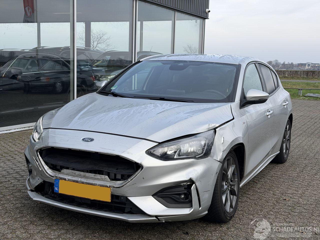 Ford Focus 1.0 EcoBoost ST Line