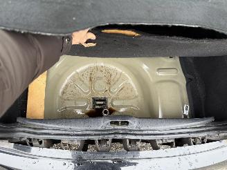 Peugeot 208 1.2 VTi Blue Lease picture 11