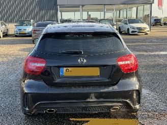 Mercedes A-klasse A180 AMG AUTOMAAT NAP picture 5