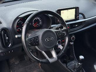 Kia Picanto 1.0 CVVT Design Edition picture 7