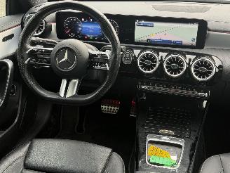 Mercedes A-klasse A250e AMGPANO/AUTOMAAT picture 16