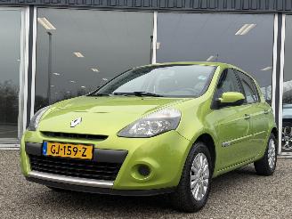 škoda osobní automobily Renault Clio 1.2 Sélection Business 2009/6