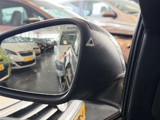 BMW 3-serie 328i High Executive Automaat picture 22