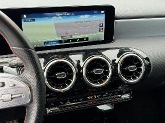 Mercedes A-klasse A200 AMG AUTOMAAT KM NAP picture 10