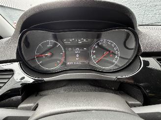 Opel Corsa-E 1.3 CDTI AUTOMAAT picture 13