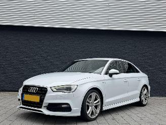 Voiture accidenté Audi A3 1.4 TFSI S-LINE LIMOUSINE AUTOMAAT 2014/4