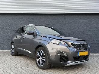 Unfallwagen Peugeot 3008 1.2 Crossway GT-line Automaat/PANO 2019/12