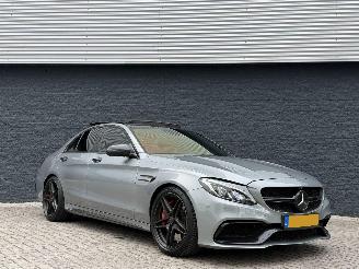 Schadeauto Mercedes C-klasse C63s AMG Full Option Schaalstoelen/Head-up 2016/10