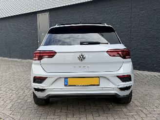 Volkswagen T-Roc 1.5TSI R-LINE DSG/PANO picture 4