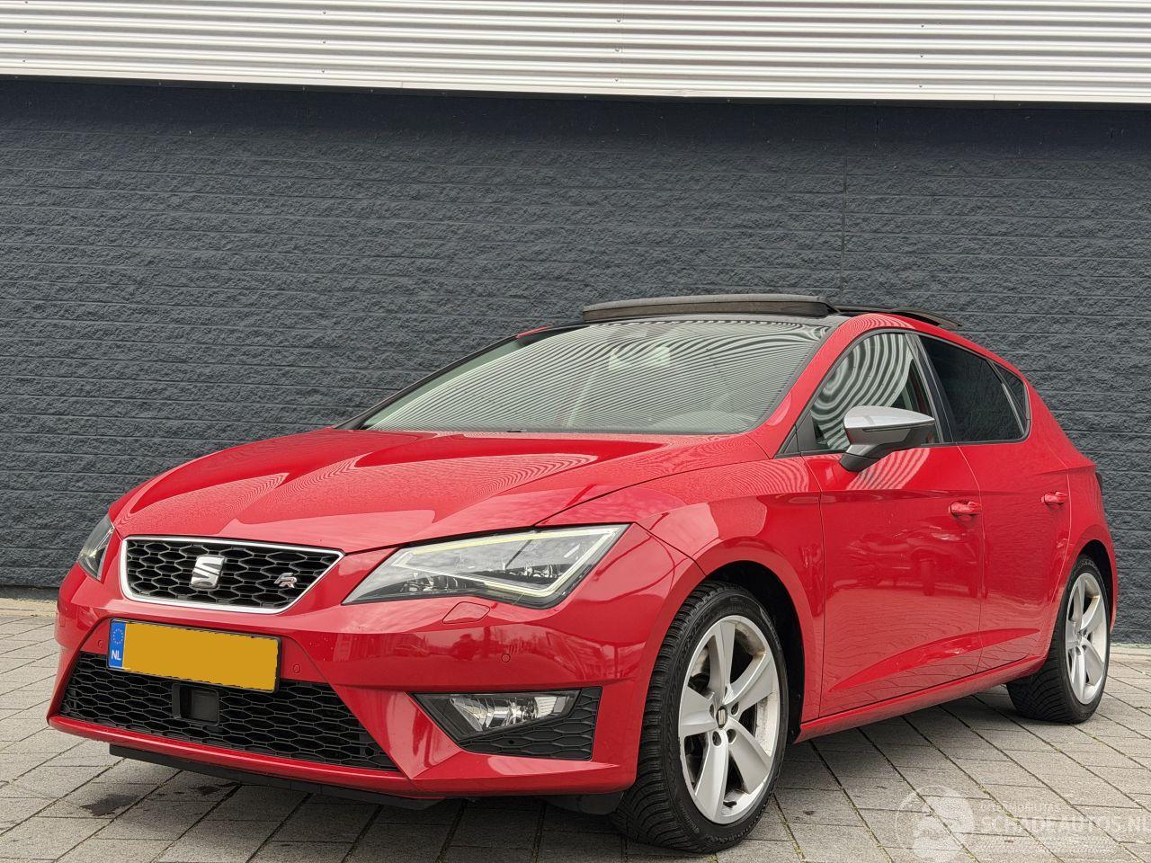Seat Leon 1.8TSI FR DSG/PANO/LED