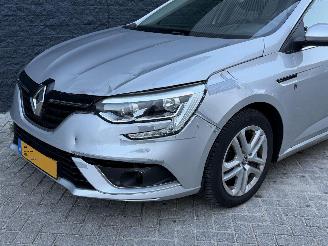 Renault Mégane Estate 1.2 TCe Life picture 8