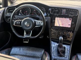 Volkswagen Golf 2.0TSI GTI PERFORMANCE FACELIFT PANO picture 15