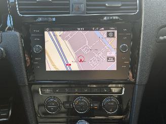 Volkswagen Golf 2.0TSI GTI PERFORMANCE FACELIFT PANO picture 17