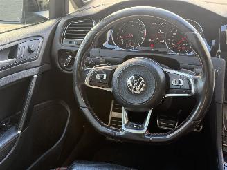 Volkswagen Golf 2.0TSI GTI PERFORMANCE FACELIFT PANO picture 16