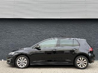 Volkswagen Golf GTE PANO/DSG picture 6