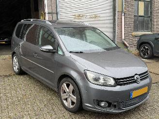 Volkswagen Touran 1.4TSI PANO/DSG HIGHLINE picture 3
