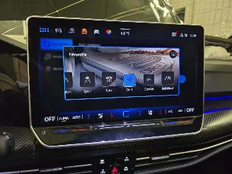 Volkswagen Golf R Black Edetion picture 18