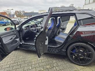 Volkswagen Golf R 4MOTION picture 5