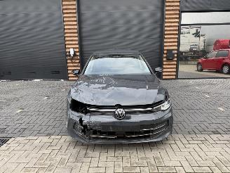 Volkswagen Golf 8.5 Facelift 1.5 eTSI picture 2