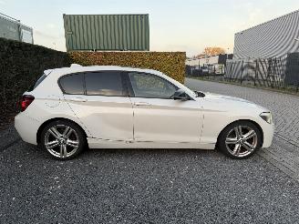 BMW 1-serie 116i Pano picture 16
