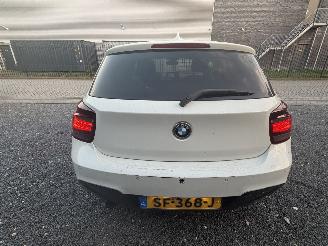 BMW 1-serie 116i Pano picture 14