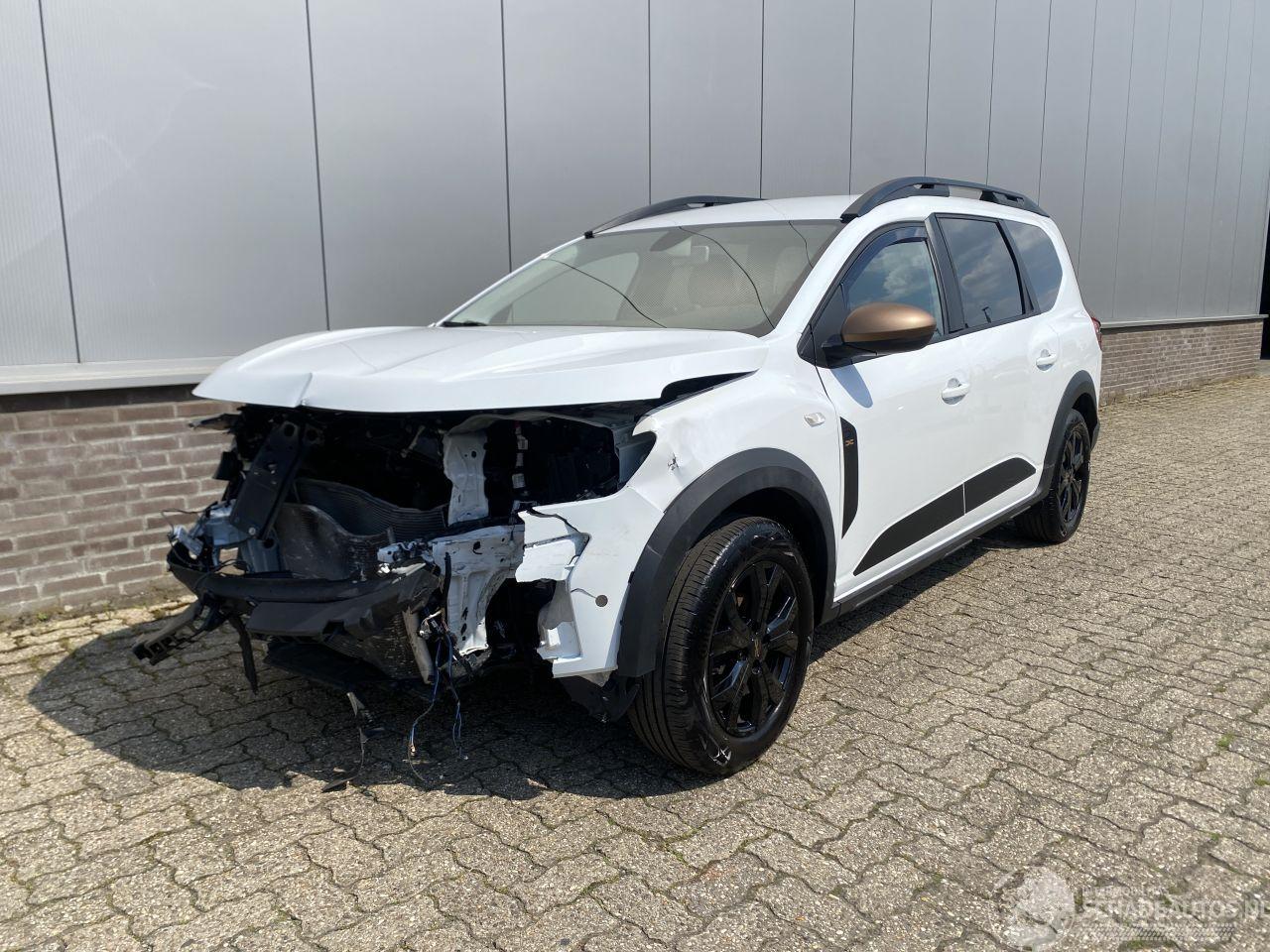 Dacia Jogger 1.0 TCe Extreme Camera, Airco, Trekhaak