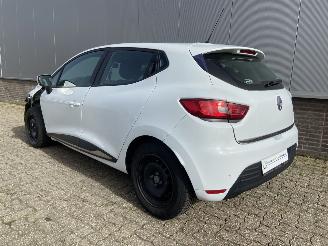 Renault Clio 0.9 TCe Bose Airco PDC Navi picture 6