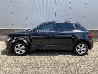 Audi A1 Sportback 1.0 TFSI Adrenalin Airco, PDC Achter, 95000 KM picture 2