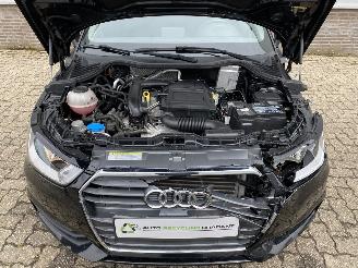 Audi A1 Sportback 1.0 TFSI Adrenalin Airco, PDC Achter, 95000 KM picture 19