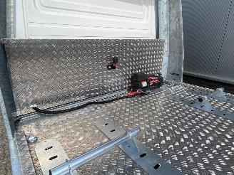 Volkswagen Crafter Oprijwagen 2.0 TDI 177PK Comfortline Automaat, Autotransporter picture 23