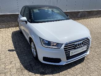 Audi A1 1.0 TFSI Adrenalin Airco, PDC Achter, Stoelverwarming picture 37