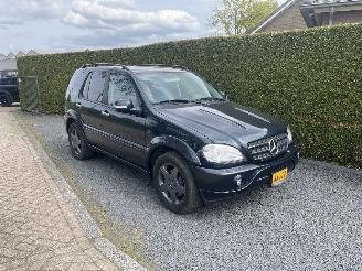 Mercedes ML 55 amg picture 2