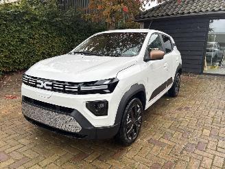 Schadeauto Dacia Spring extreme 2025/5