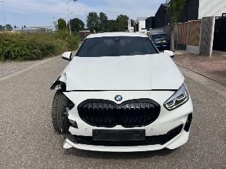 BMW 1-serie 118i M Sport picture 8