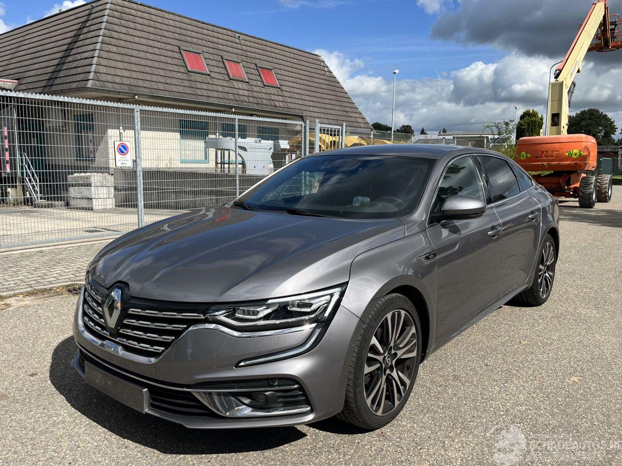 Renault Talisman Initiale Paris