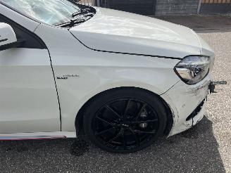 Mercedes A-klasse A45 AMG 4MATIC picture 16