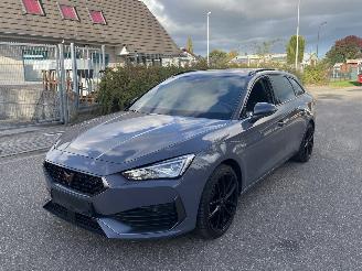 Voiture accidenté Cupra Leon Sportstourer 1.4 e-Hybrid VZ 245 pk 2024/6