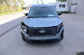 Unfall Kfz Van Ford Transit 1.0 BENZ 2024/9