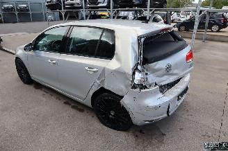 Volkswagen Golf 1.6 TDI picture 6