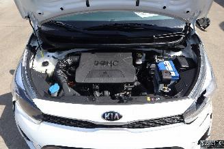 Kia Picanto 1.0 BENZ picture 16