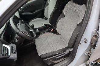 Renault Clio 1.0 BENZ picture 9