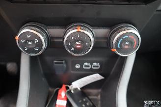 Renault Clio 1.0 BENZ picture 13